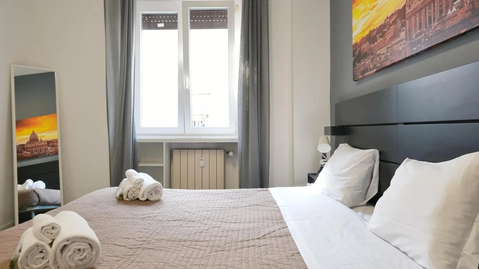 *** Guest house Vatican Central Suites Rome Italy